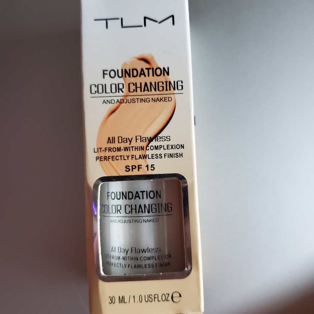 🆕️TLM color changing foundation